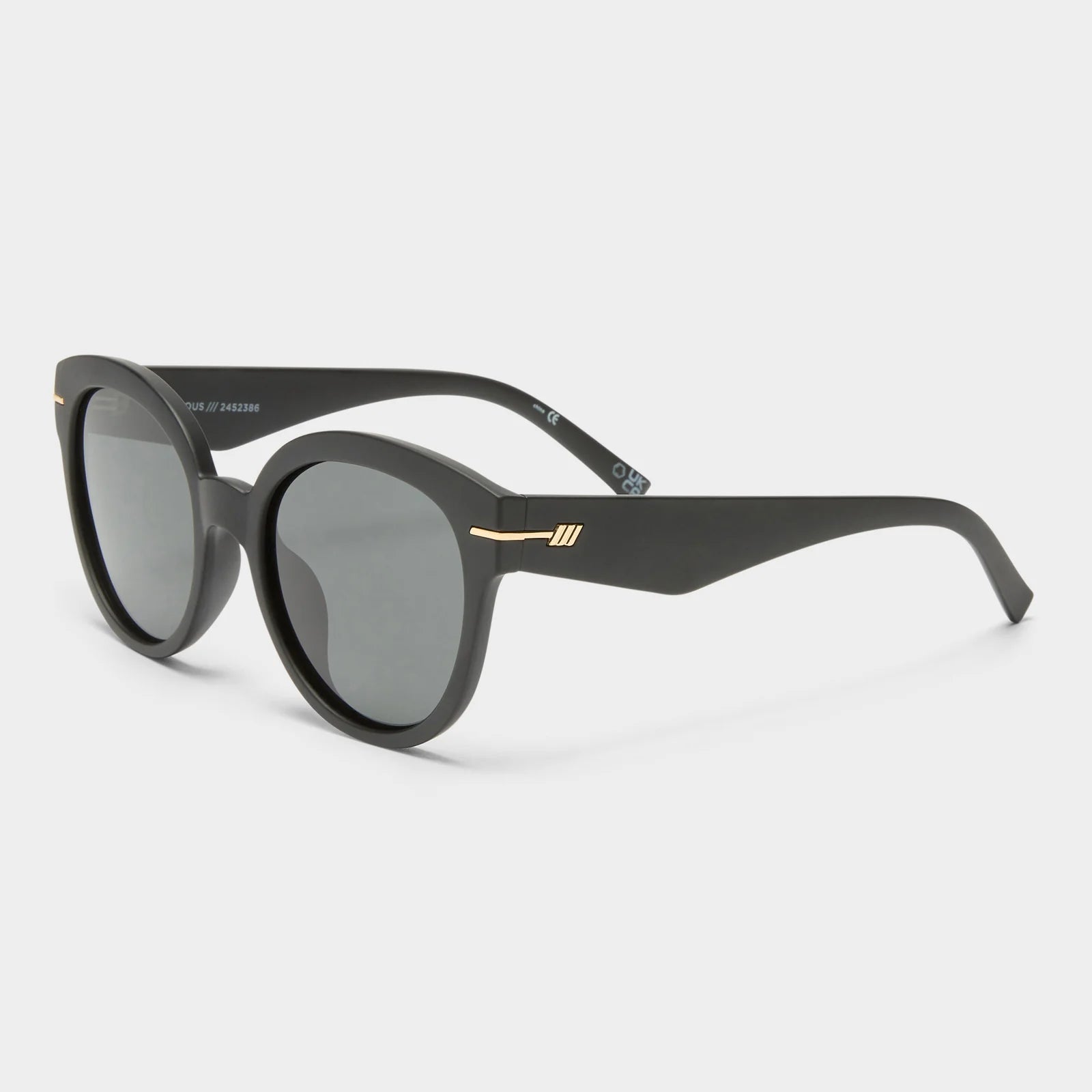 Le Specs Capacious
