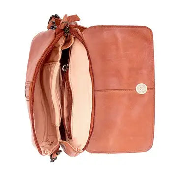 Saddle & Sash Tully