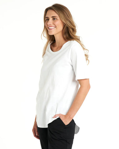 Ariana Tee