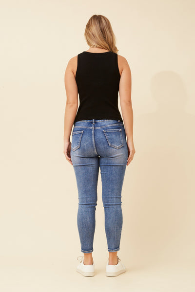 Keesha Knit