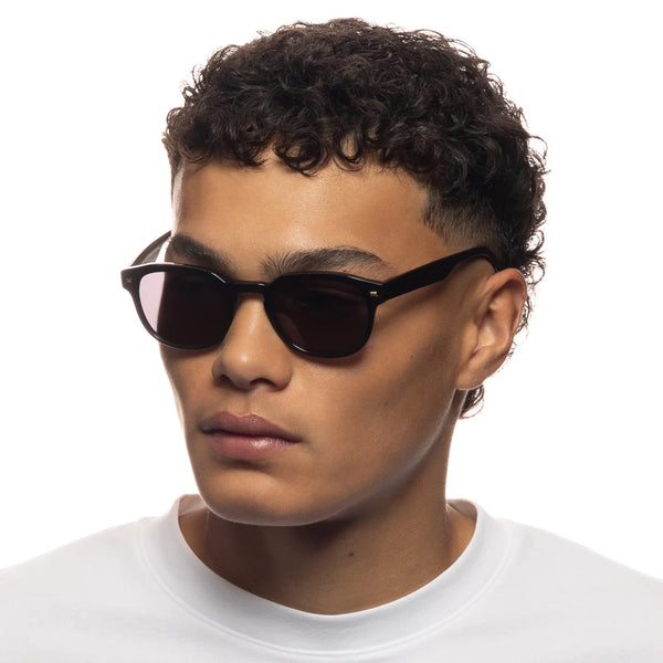Le Specs Rudimentary