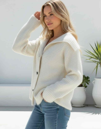 Lola Cardi
