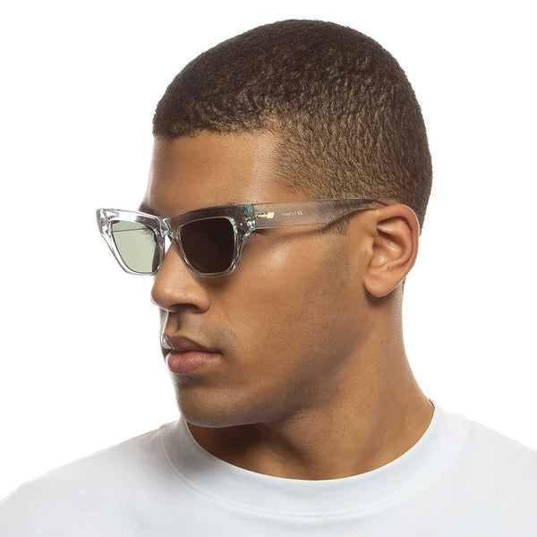 Le Specs Hankering