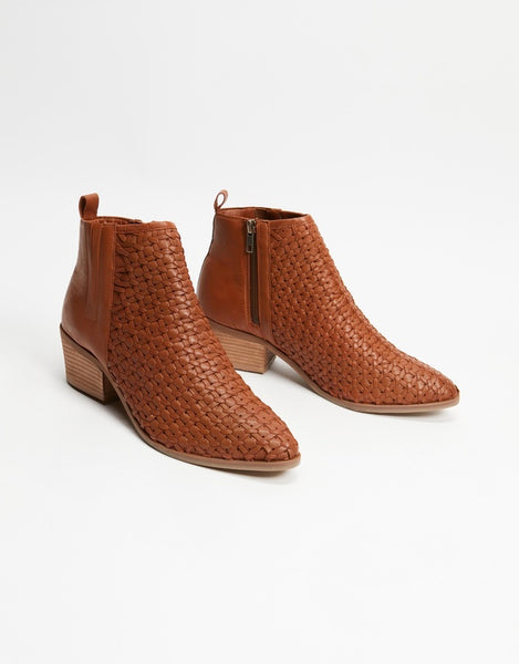 JADE Woven Boot
